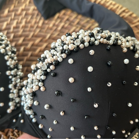 NWT Victoria’s Secret Miraculous Jeweled Bombshell Bikini - Picture 4 of 16